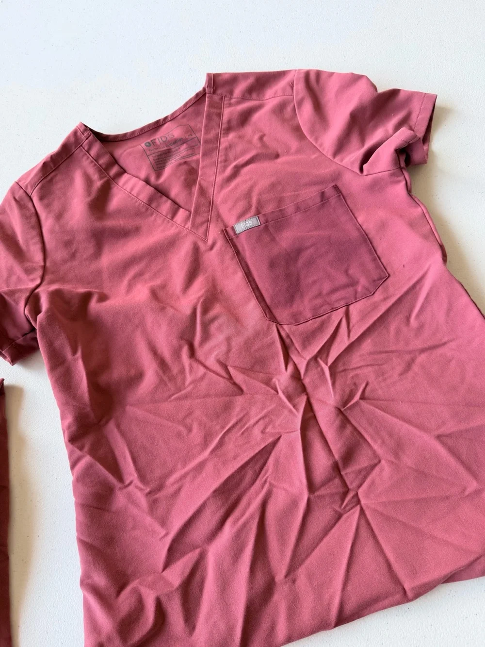 FIGS Women's V-Neck Tunic Top and Bottom Set in Rose